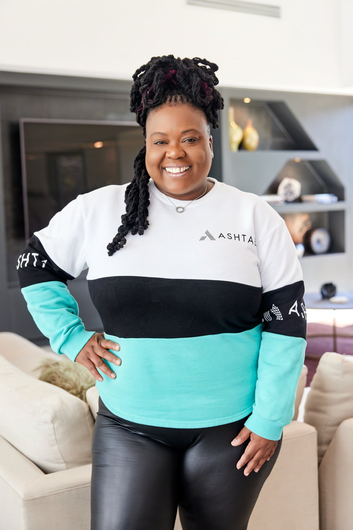 Ashtae Long Sleeve Crew Neck